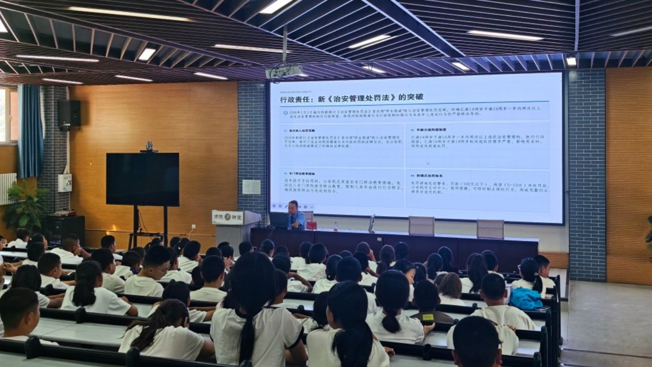 新疆霍城县人民法院清水河人民法庭：检法携手进校园 法治护航助成长