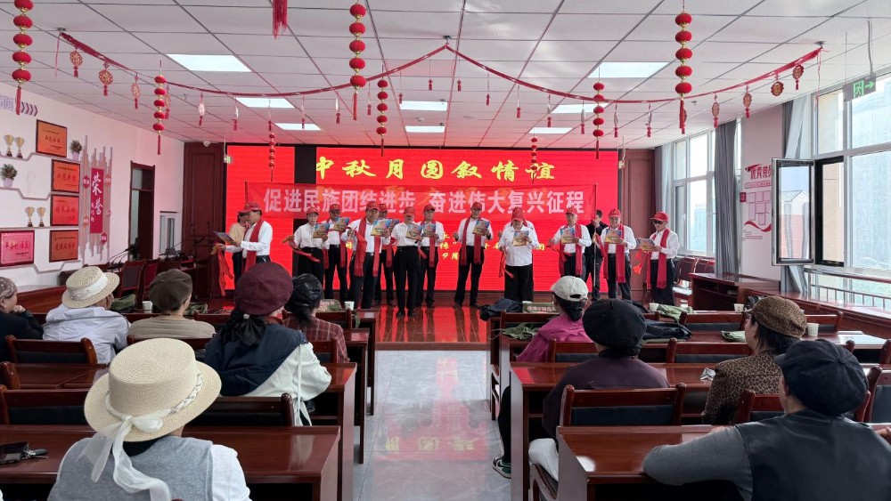 吴忠市同心县永春社区：银发薪火话同心 石榴花开暖永春