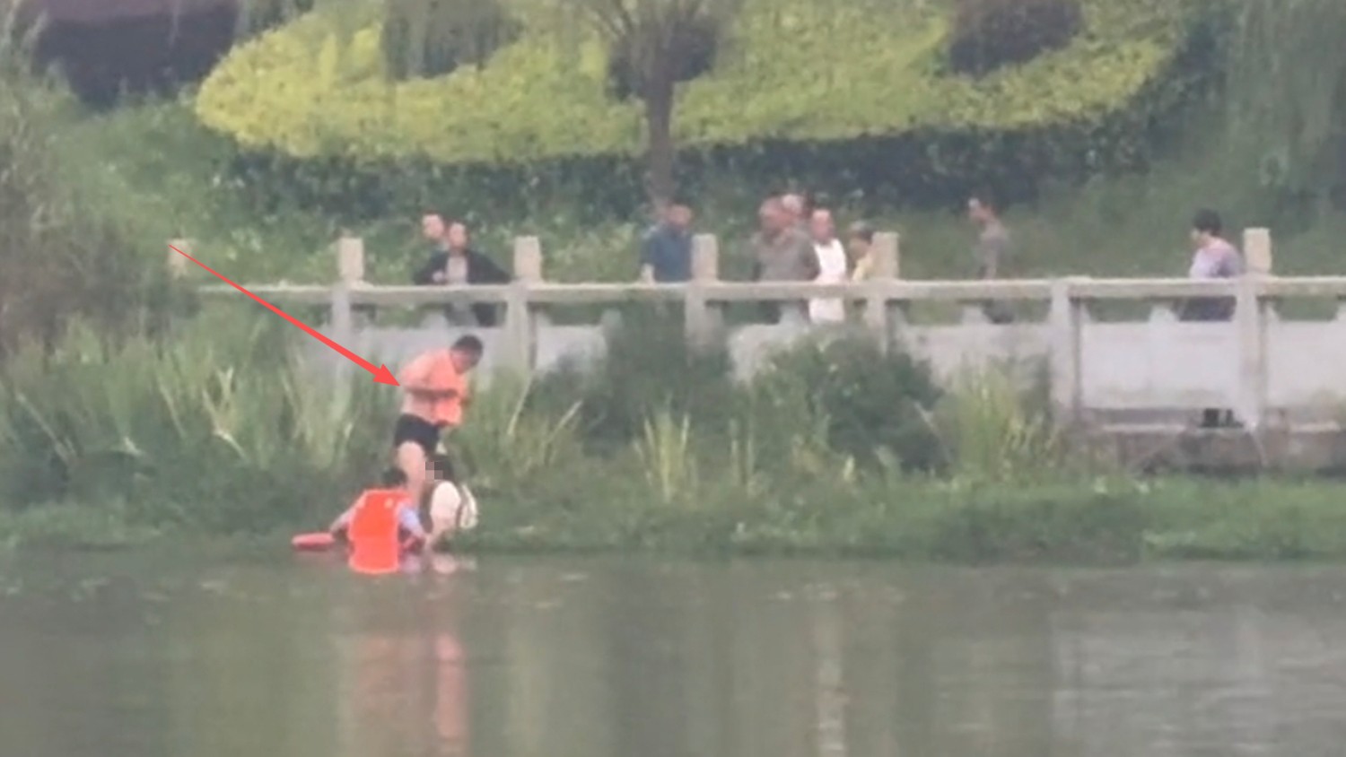 全网寻人！赣州市会昌县一群众勇救落水女子后默默离开