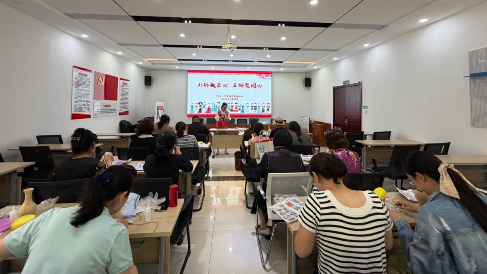 银川市金凤区唐徕社区：彩砾凝匠心 石榴聚同心
