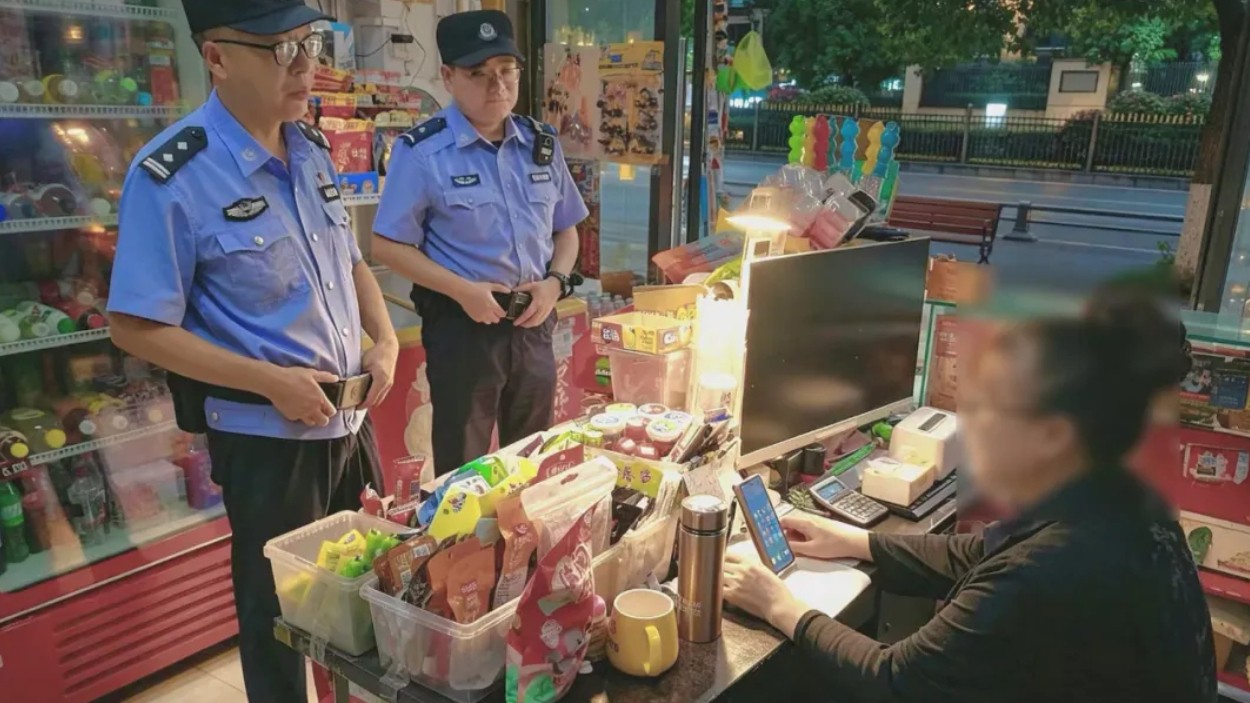 派出所收到一则“投诉”，为何竟是满屏点赞？