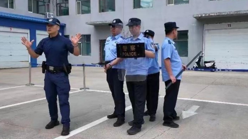 伊春市人民警察训练中心开展“铸锋巡教 强基砺警”护游专项送教下基层活动