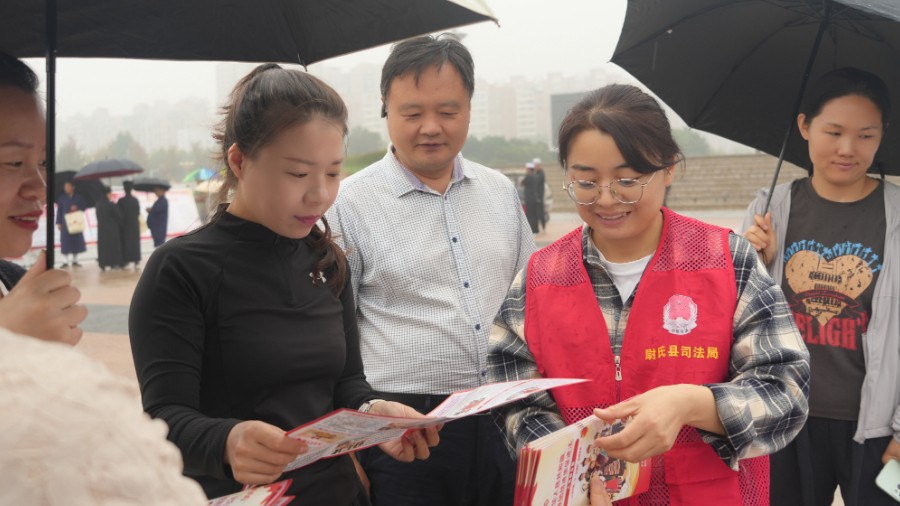 尉氏县司法局：民族团结聚合力 法治宣传入人心