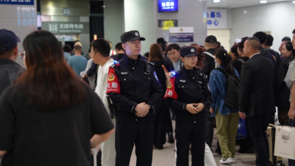 佳木斯铁警：以坚守致敬团圆，用实干守护中秋假期平安