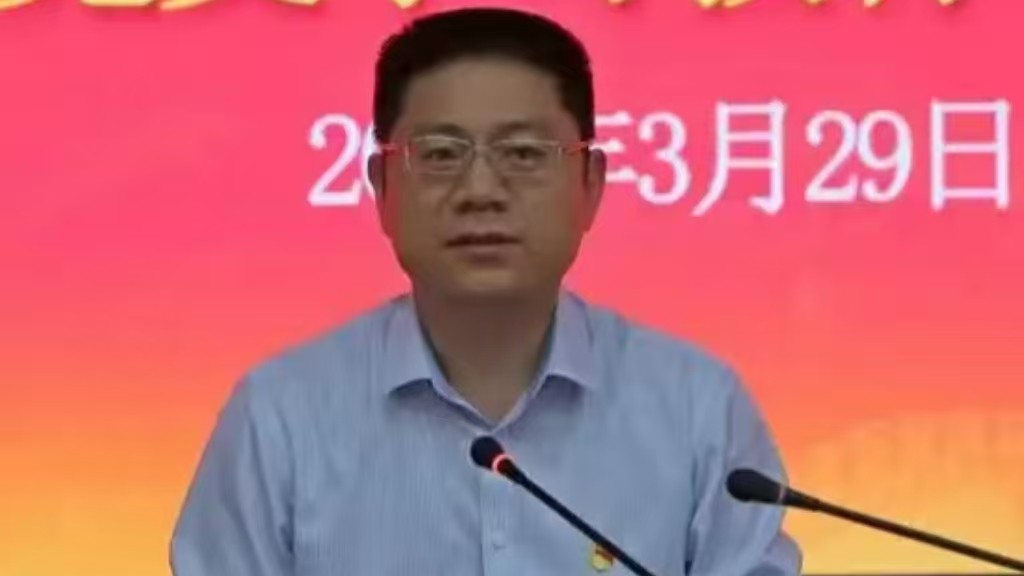 广西防城港市委原常委、秘书长杨亚俊严重违纪违法被开除党籍和公职