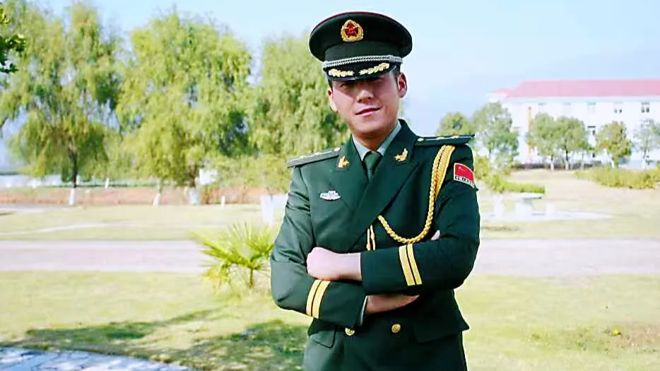 降初泽仁：雅砻江畔的“生命摆渡人”