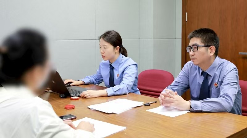 数万条母婴信息卖入摄影工作室