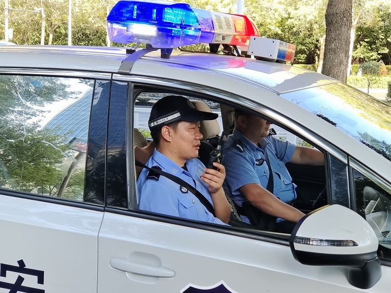坚守岗位的“逆行者”——记新疆乌鲁木齐市公安局高新区（新市区）分局长春中路街道派出所盛海路便民警务站副站长刘成思