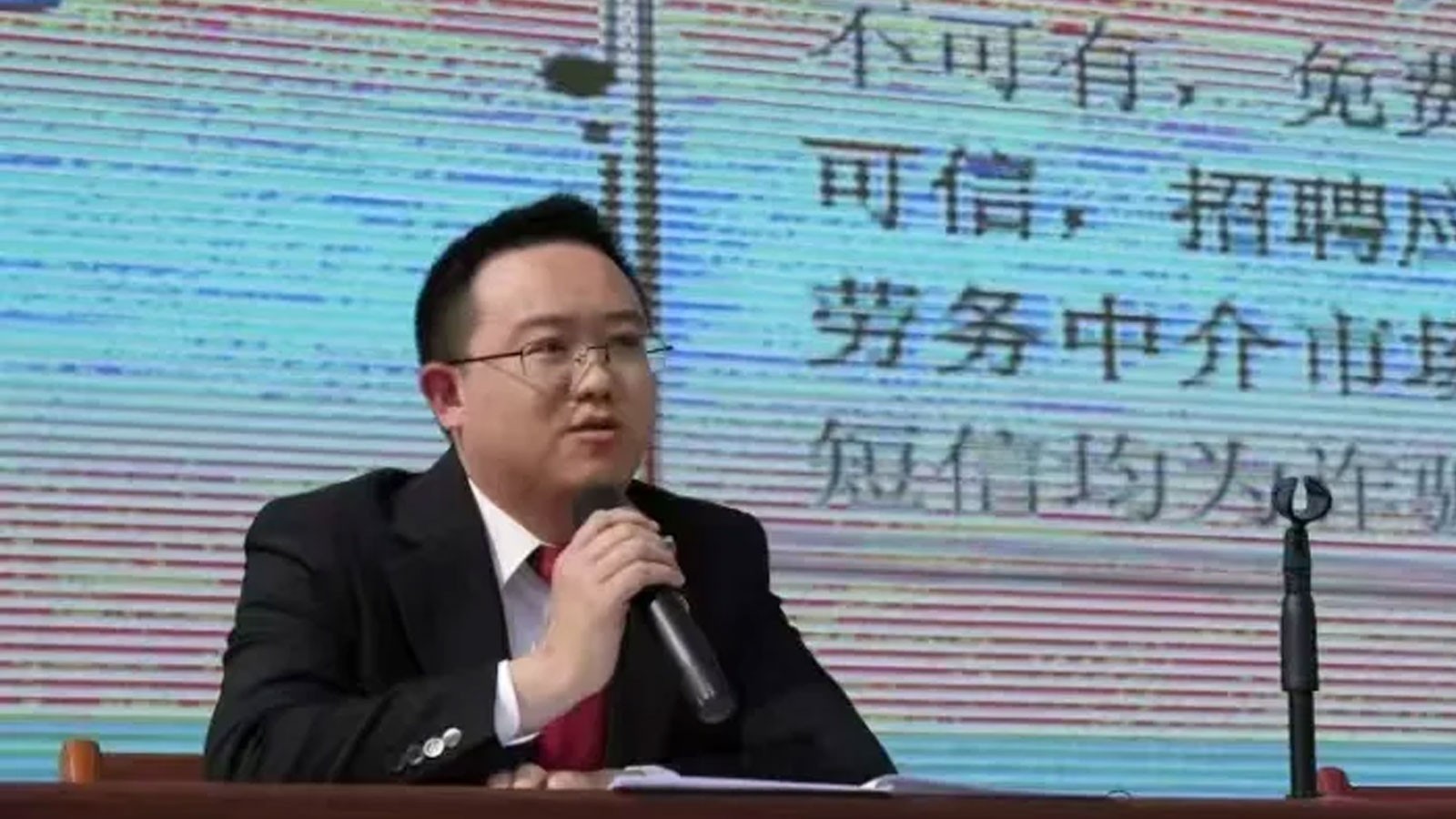 蜕变——从刑庭“较真者”到乡村“暖心人”