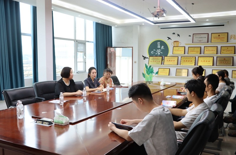 河南省南阳市宛城区法院“送法进企业”精准普法护发展