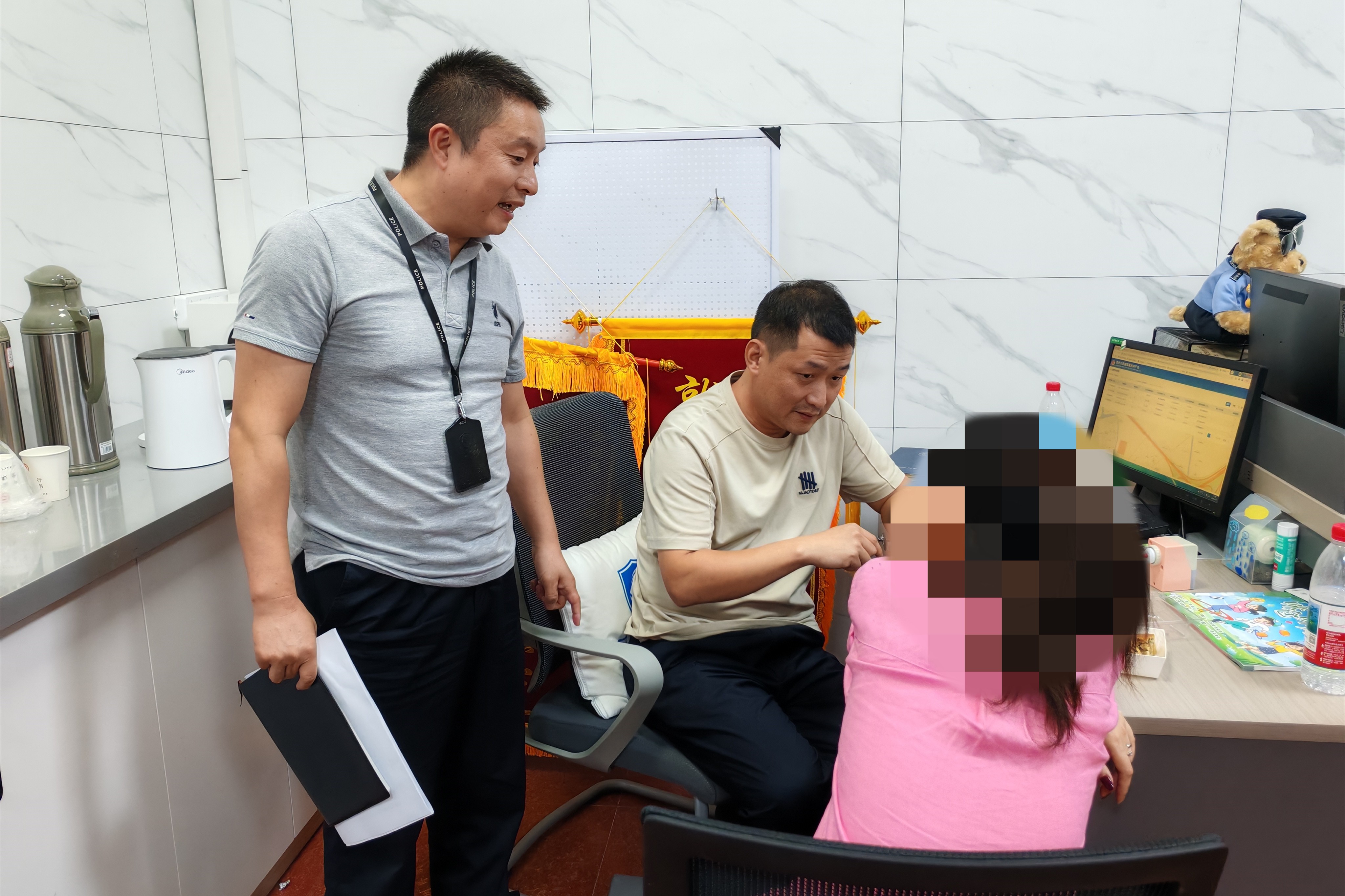 浙江青田：100万“现金劫”——反诈民警与时间的赛跑