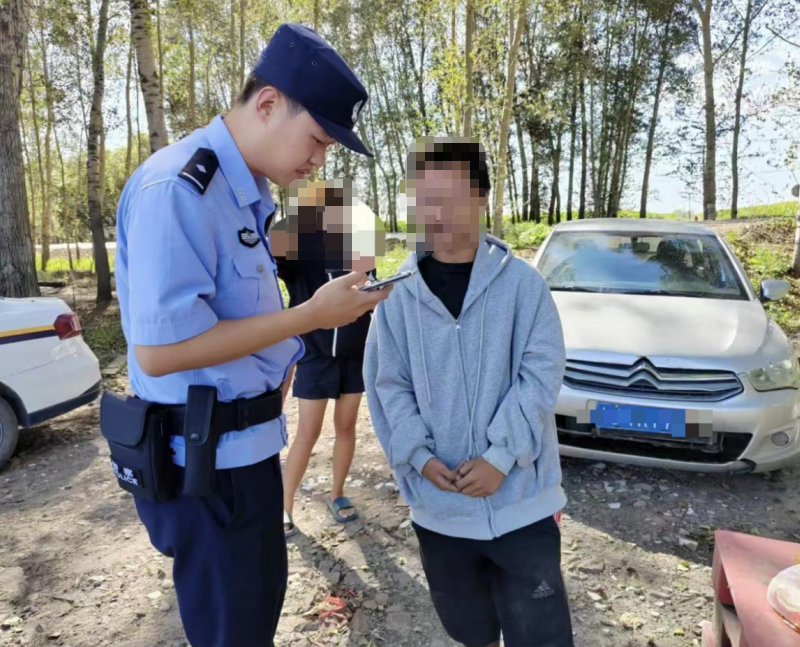 黑龙江省哈尔滨市公安局呼兰分局：用心用情服务群众促和谐