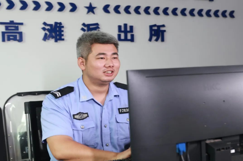 四川邻水公安谭鸿宇：用青春热血奋斗在服务群众的路上