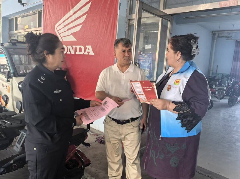 新疆伊宁市司法局琼科瑞克司法所：“便民联系卡”织密基层法治防护网