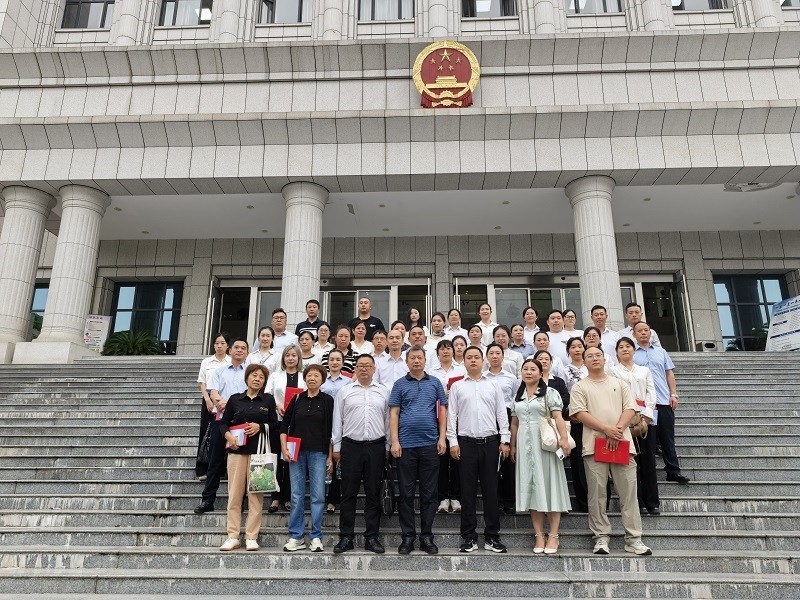 新身份 新使命 新担当——湖北省荆州区法院举行新任人民陪审员就职宣誓仪式暨岗前培训会