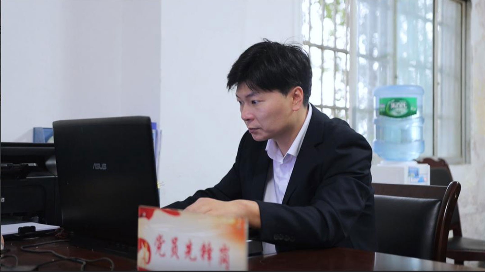 白航：以最美初心追寻法治乡村“幸福路”
