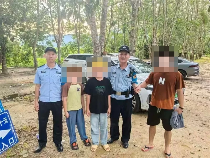 东方公安：国庆假期“警”相伴暖心救助护平安