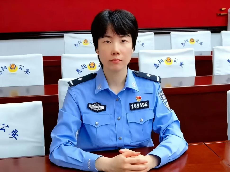龙沐榕：数据尖兵担使命 网安战线写忠诚