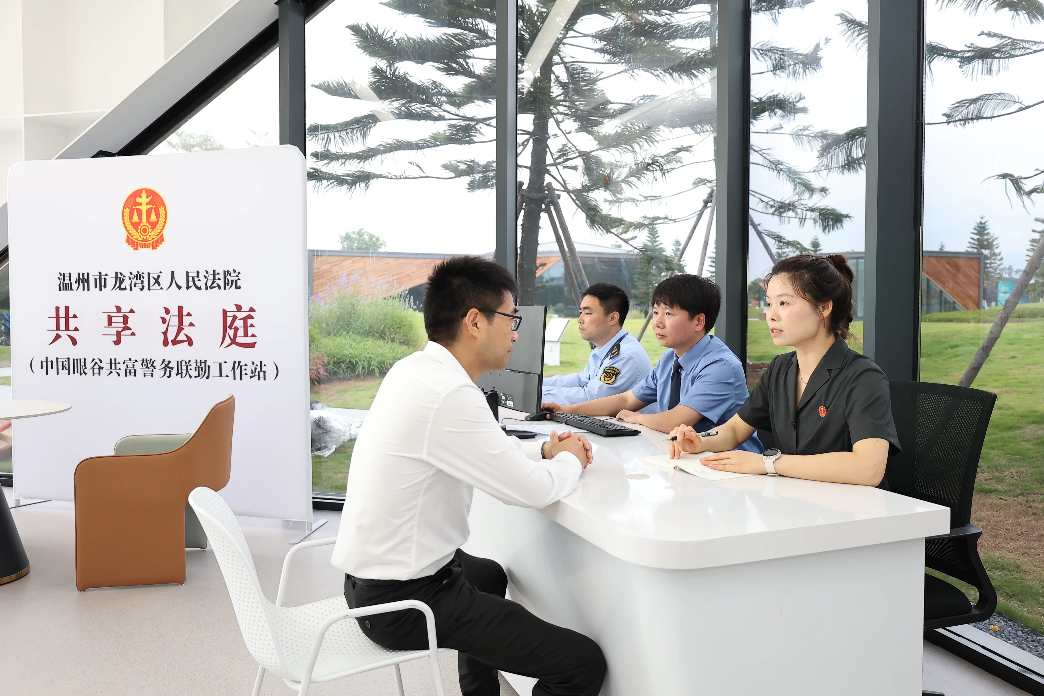 解“急难愁盼”，护“扬帆远航”，浙江龙湾公安“三箭齐发”擦亮共富金招牌