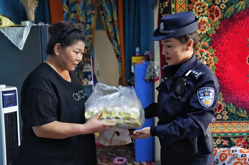 新疆焉耆县公安局焉耆镇派出所民警古丽米热的“基层新征程”