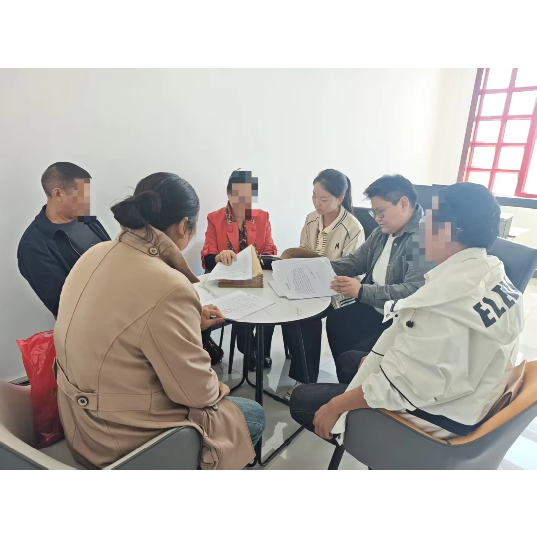 新疆乌鲁木齐市头屯河区人民法院：绿色通道“解薪忧” 多部门联动为36名农民工追回40万血汗钱