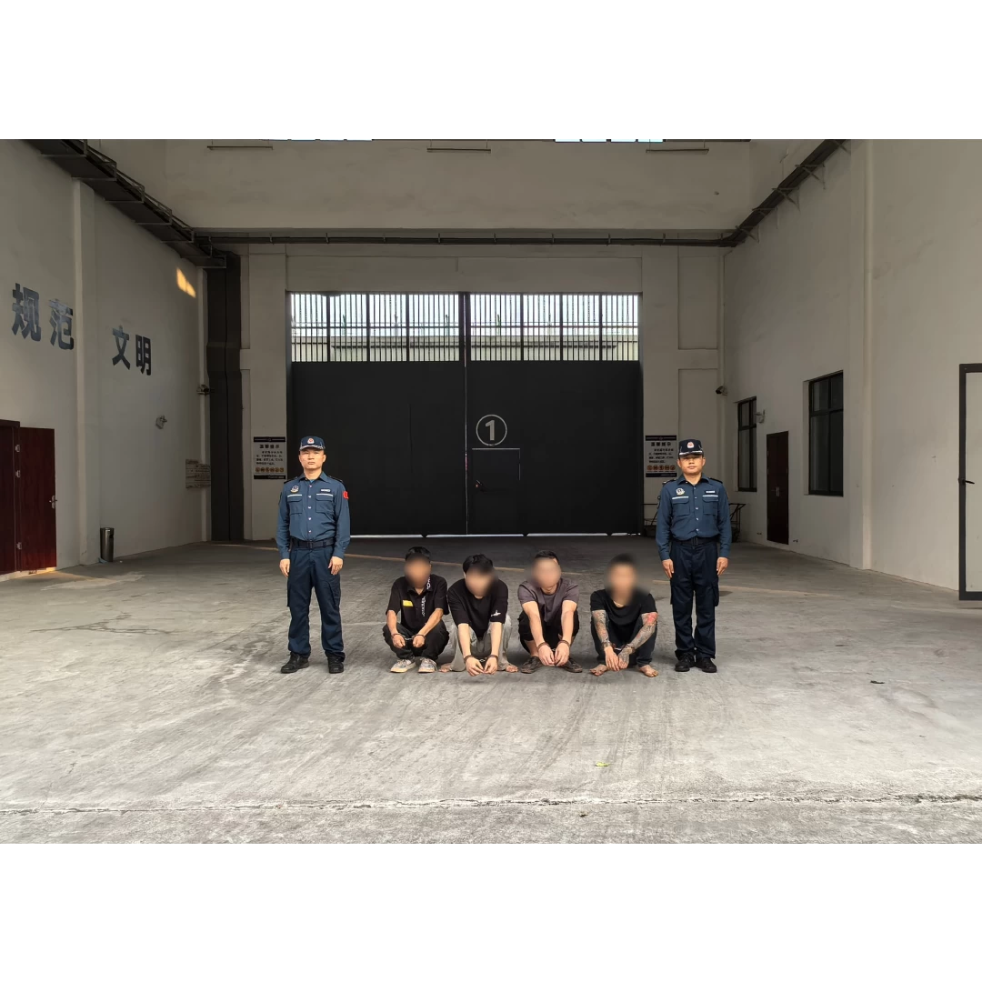 防城港海警局破获一起海上运送他人偷越国（边）境案 抓获6名涉案人员