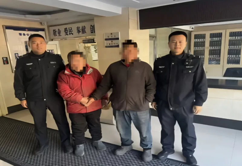 黑龙江省绥化市绥棱县公安局镇南派出所：摊位纠纷久难解 民警调解终言和
