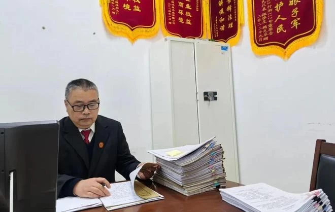 湖南省常德市鼎城区人民法院：从退休到再上岗 老法官书写多元解纷“新答卷”