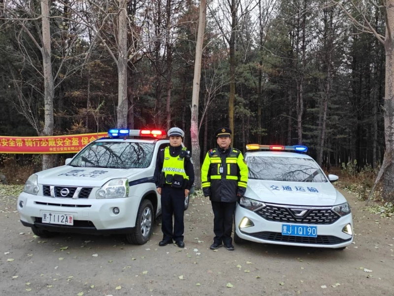 黑龙江省林区公安局双鸭山分局交警大队持续开展大货车超载整治行动