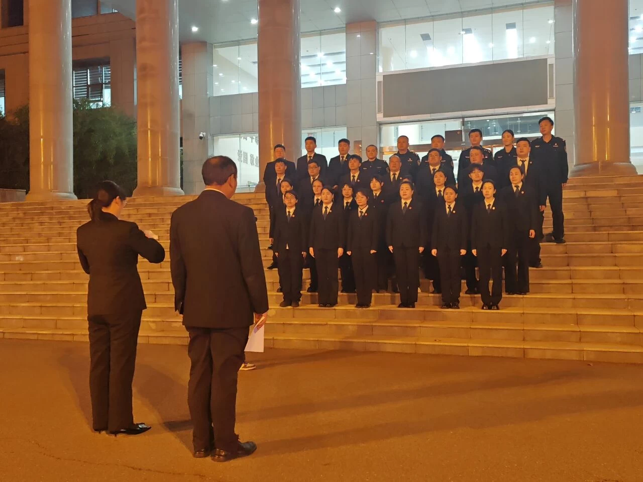 河南宜阳：深夜亮剑 “执”达民生