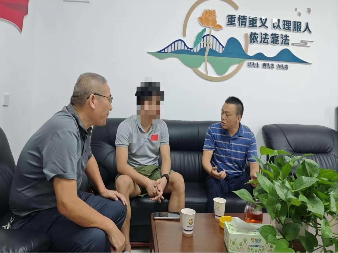 湖南省衡南县：综治中心“三亲”工作法显成效