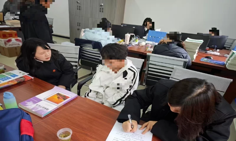 贵州安顺中院：用司法的温度，点亮折翼家庭的明天