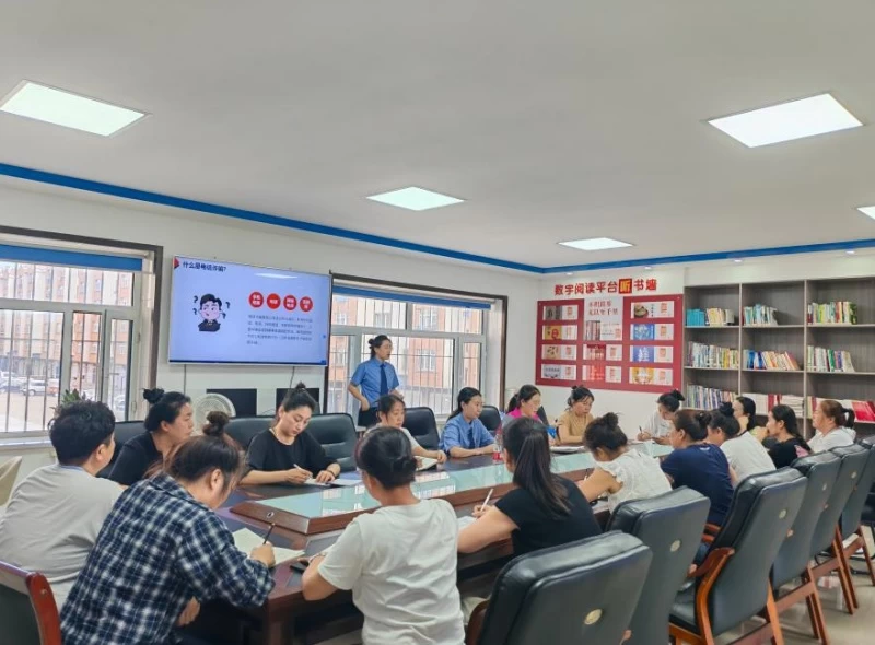黑龙江省伊春市铁力市双丰镇育才社区党群服务中心：法治建设赋能基层治理 文明新风浸润千家万户