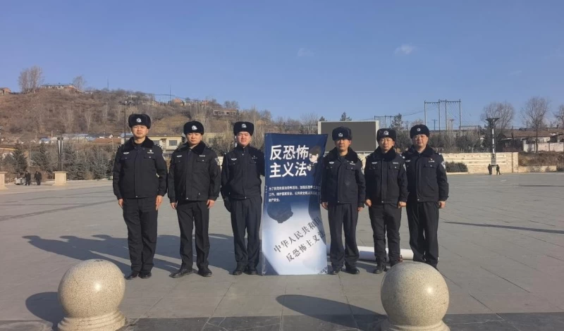 黑龙江省林区公安局穆棱分局治安战线多维开展反恐宣传 筑牢全民安全防线