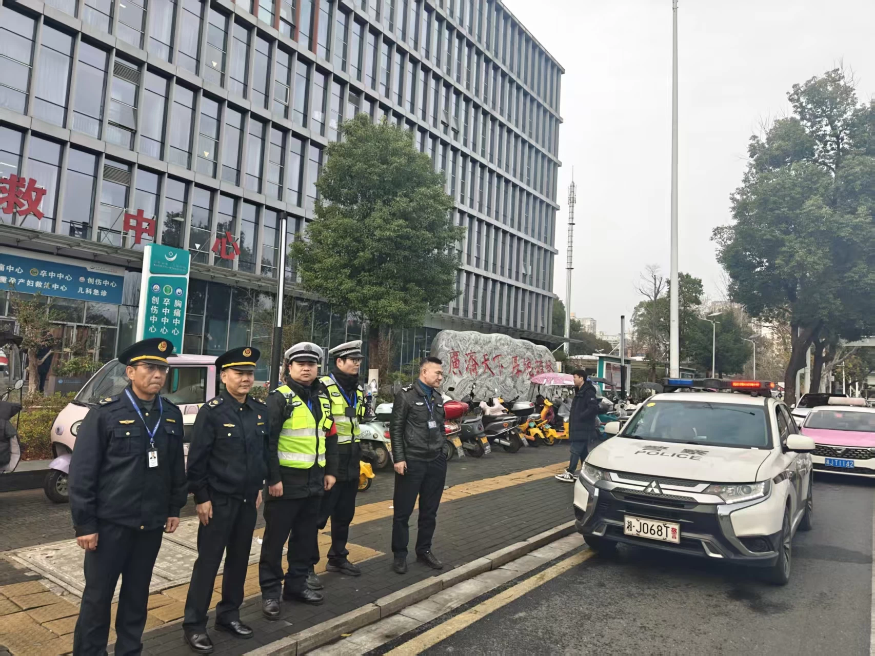 湖南省常德市开展道路运输领域“打非治违”百日联合执法专项整治行动