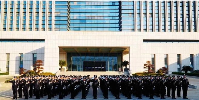 铸忠诚警魂 践为民初心——湖南石门公安举办警察节系列庆祝活动
