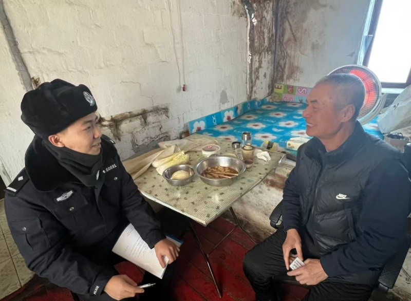 黑龙江省林区公安局海林分局山市派出所党支部：以“暖光 护民”践初心以实干担当暖民心