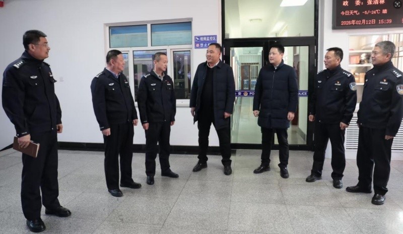 慰问传情增干劲 警企携手谱新篇——清河林业局有限公司领导深入黑龙江省林区公安局清河分局开展节前走访慰问
