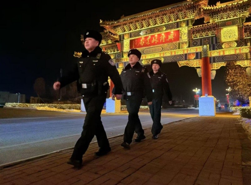 黑龙江省林区公安局兴隆分局：以“警察蓝”守护“春节红” 全维度筑牢新春平安防线