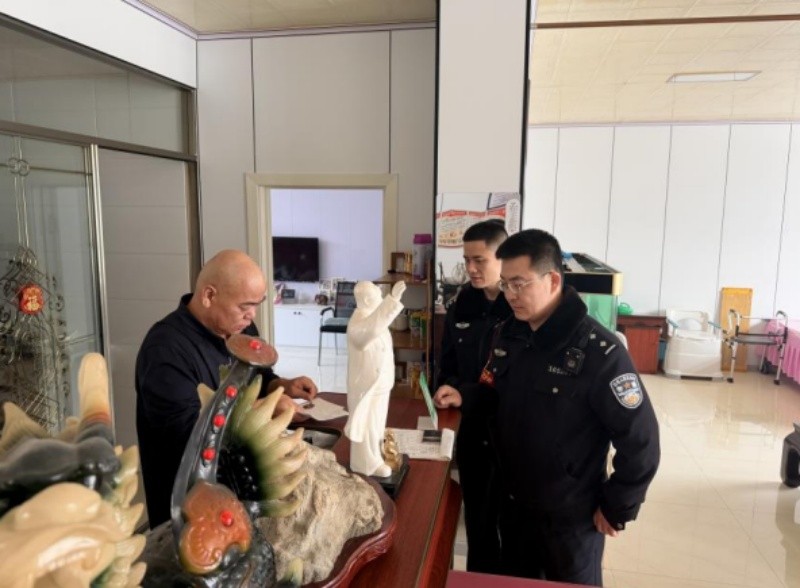 共筑禁毒防护墙 严守新春平安线——黑龙江省林区公安局通北分局禁毒大队“四个强化”开展禁毒专项检查