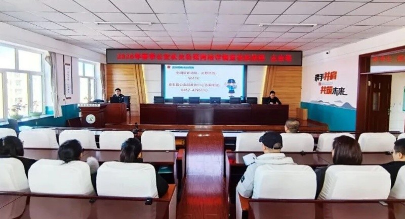 护航开学季 黑龙江省齐齐哈尔公安筑牢校园平安防线