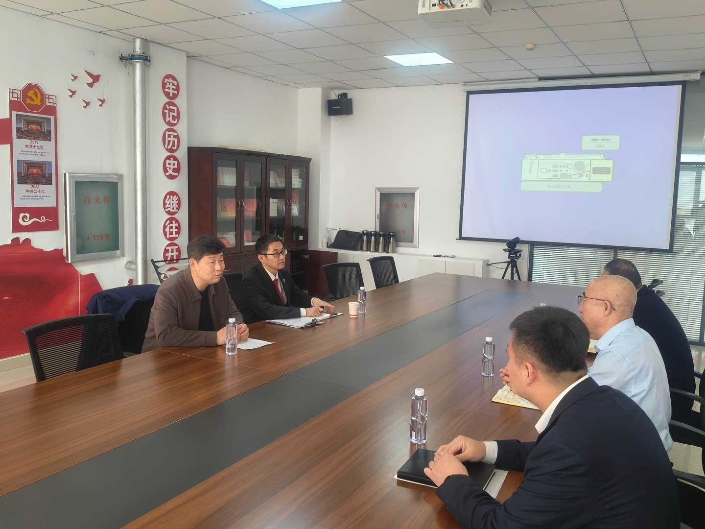 上门问需解难题 联动共治化纠纷——内蒙古通辽铁路运输法院深入企业走访调研