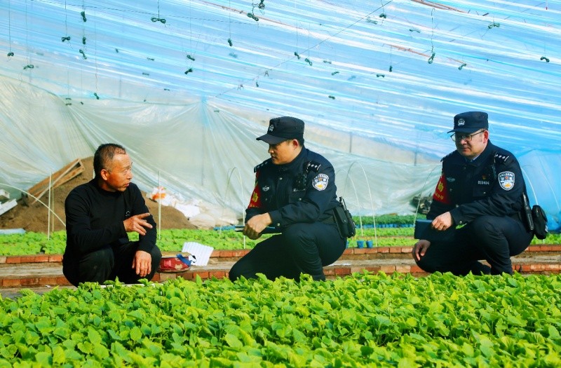 黑龙江省齐齐哈尔公安：启动春耕警务模式 守护粮食生产安全