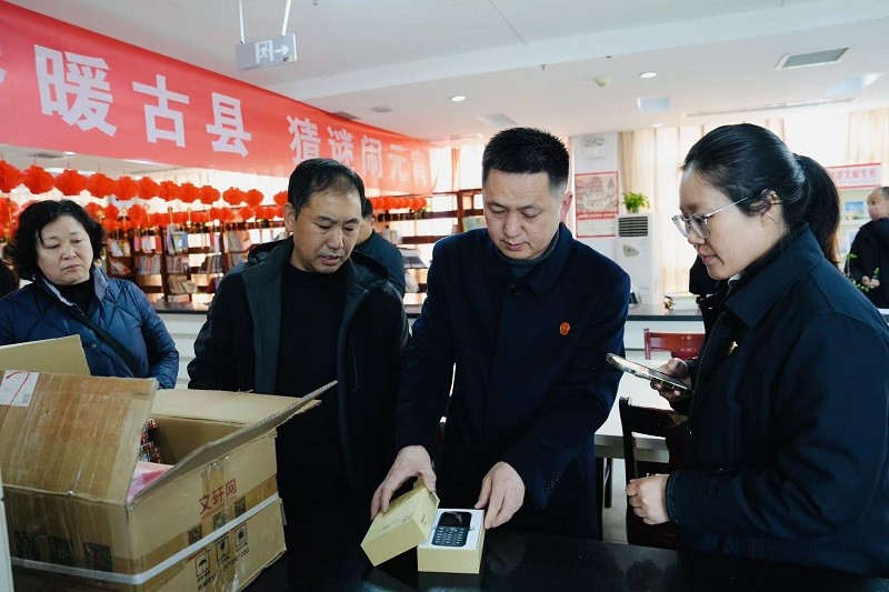 湖北省建始县：图书馆再无“阅读门槛”