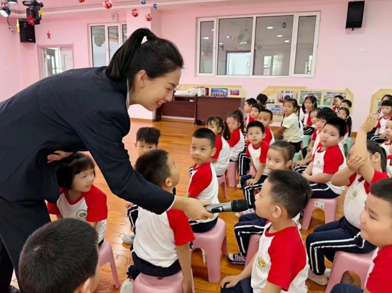 内蒙古呼伦贝尔市海拉尔区检察院：新芽破土沐春风 法治护航启新序