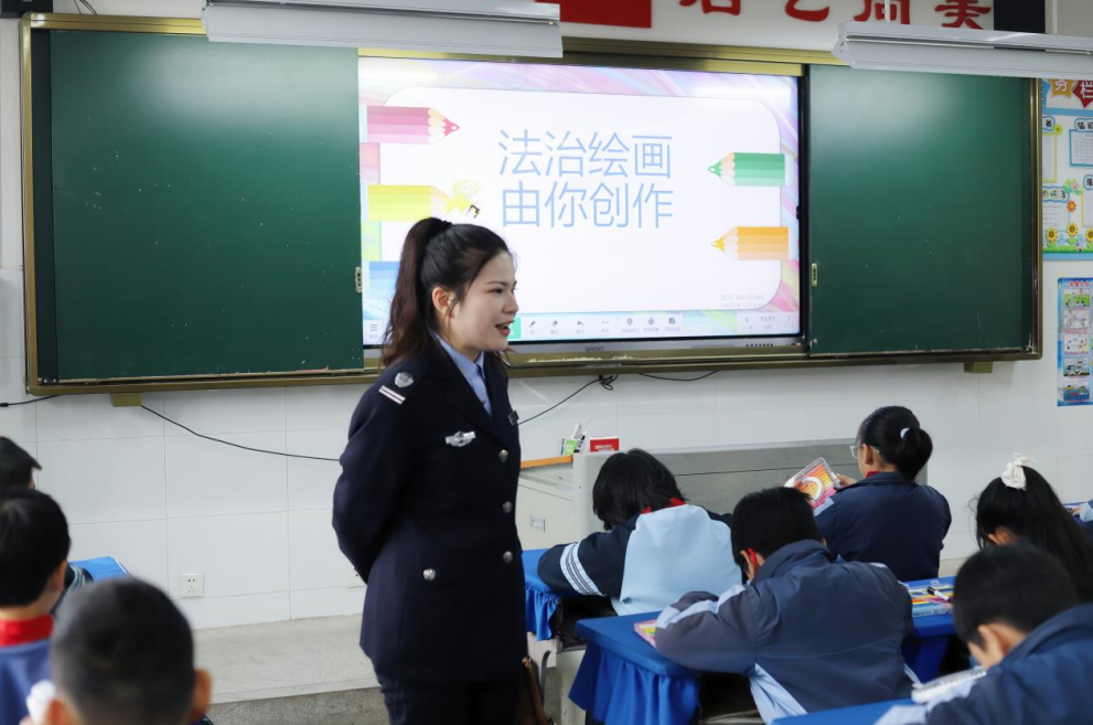 湖南省衡阳市雁峰区司法局：法治漫画润童心 普法护航伴成长
