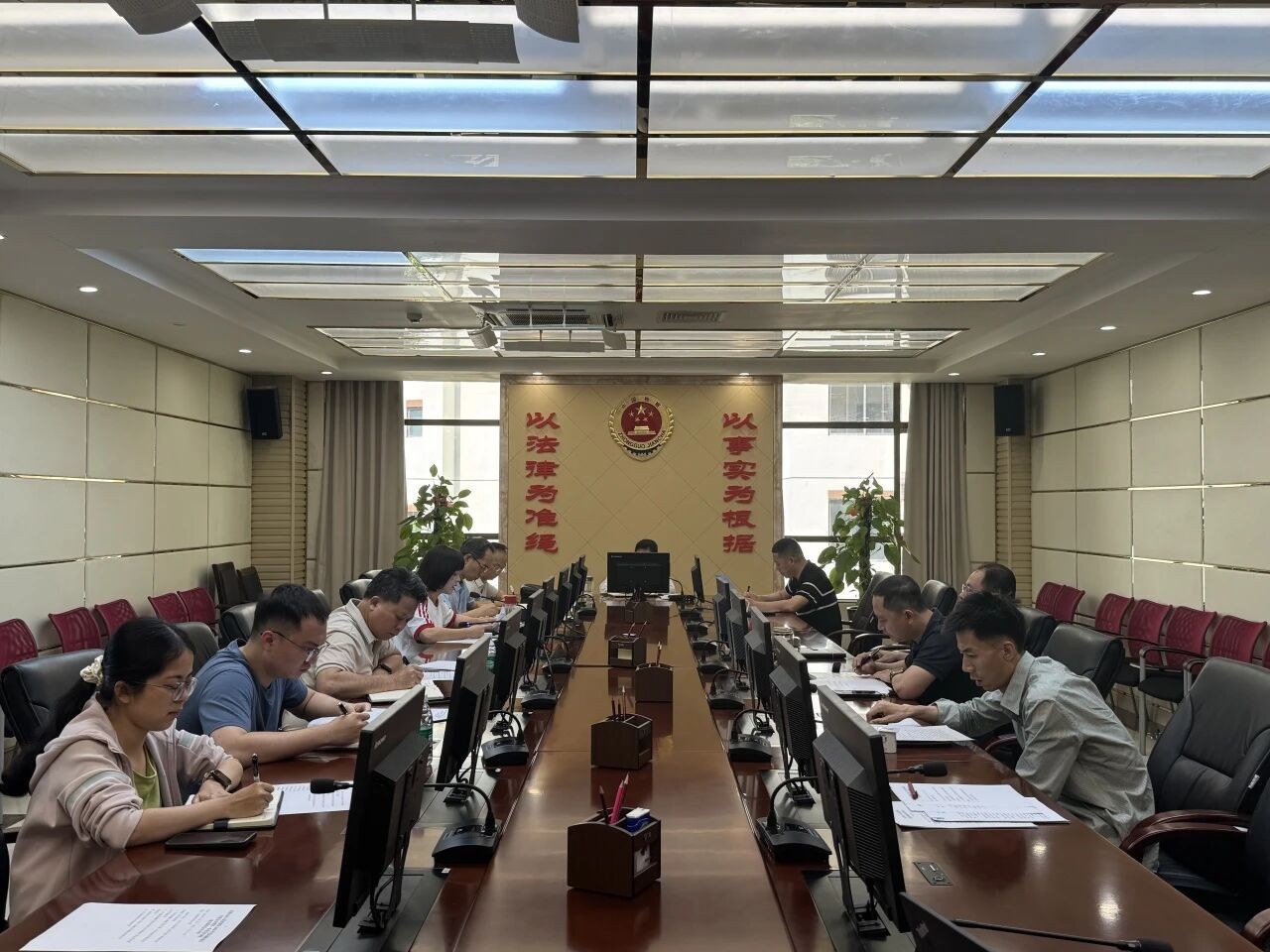 海南省五指山市检察院召开2026年第一季度党风廉政建设工作联席会