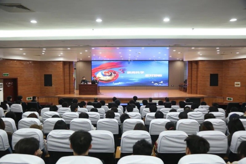 筑牢高校防线 共建无邪校园——黑龙江省佳木斯市公安局开展反邪教进高校宣传周系列活动