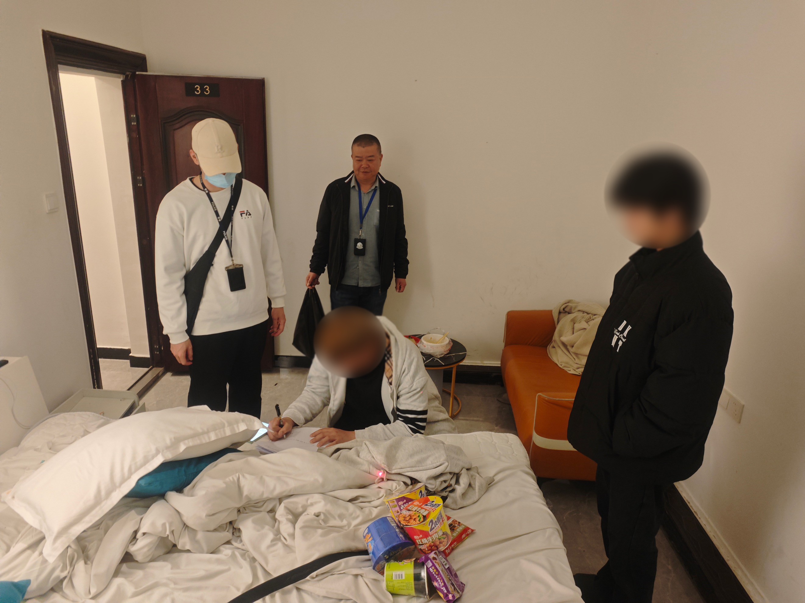 浙江丽水：提高防范意识 斩断盗窃“黑手”