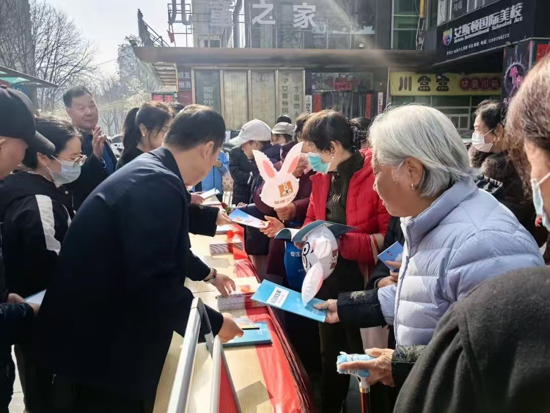 宝鸡市法学会深入开展“法律进乡村进社区”活动